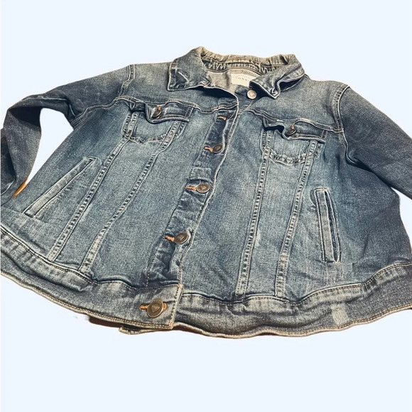 Torrid distressed denim jacket size 1 (14-16 or 1X) - Picture 1 of 8